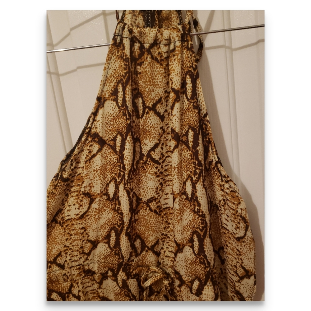 Dress - Picture 2 of 3